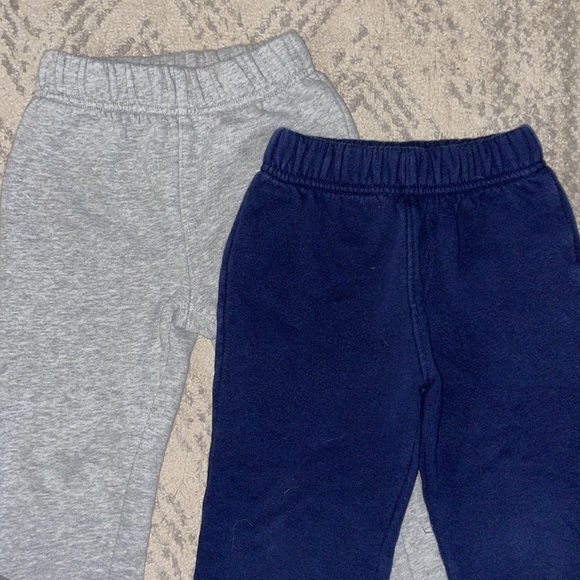 Boys Cat & Jack Toddler Sweatpants 3T - Picture 2 of 2